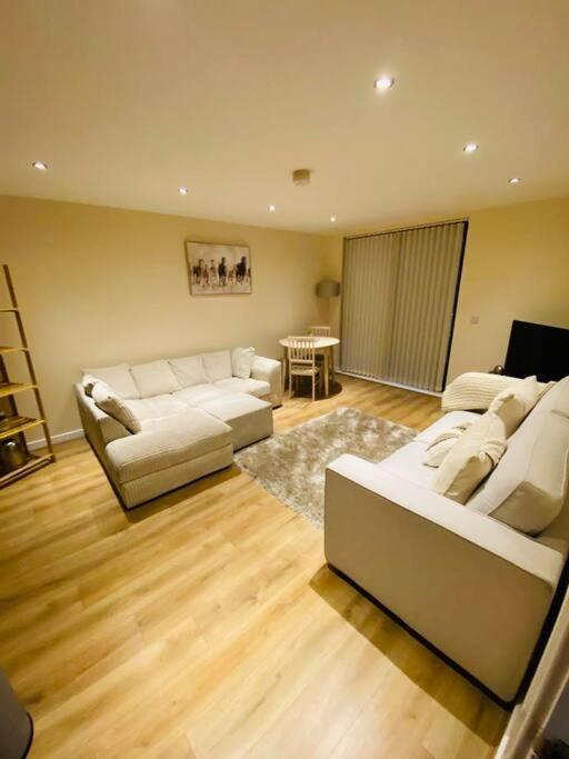 Liverpool City Centre Modern Apartment Fits 6 People Ngoại thất bức ảnh